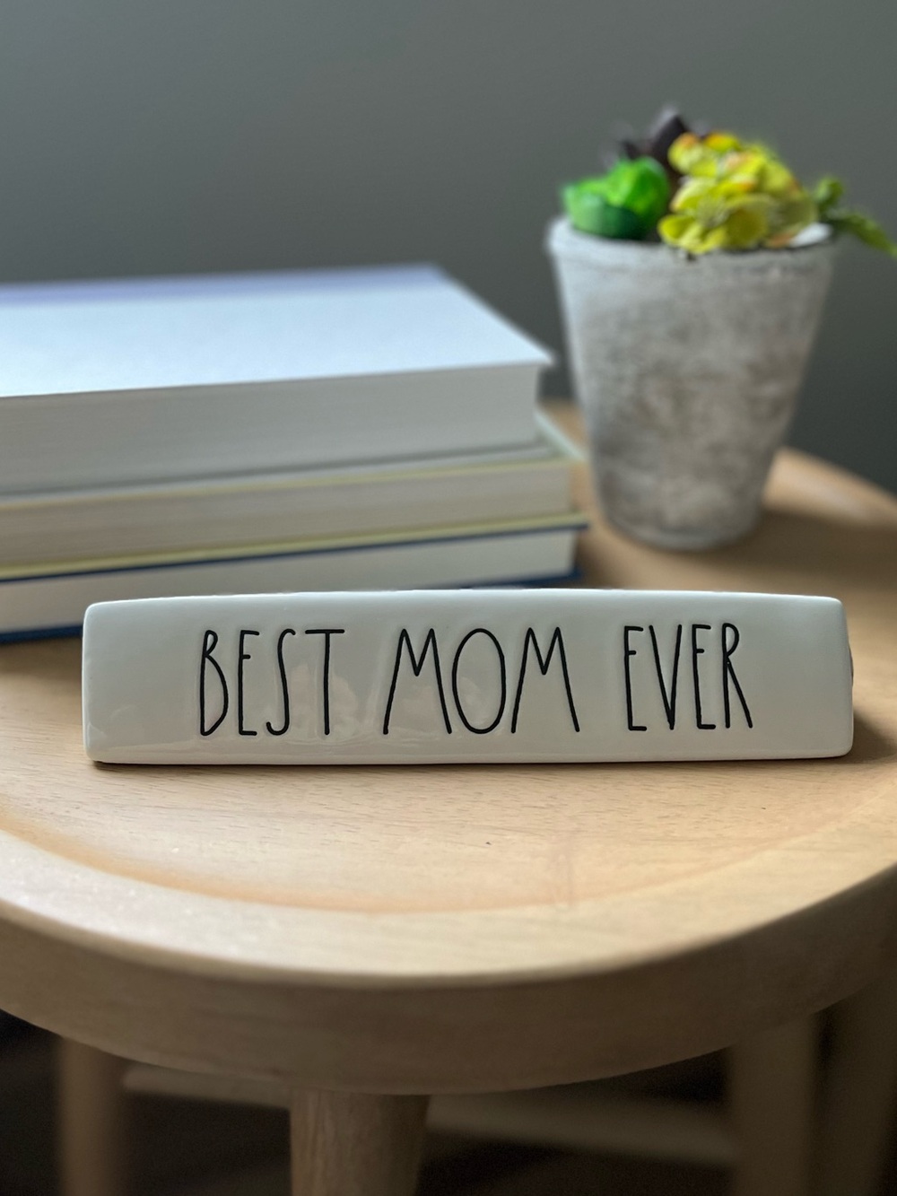 Rae Dunn White "BEST MOM EVER" Ceramic Desk Accent - New